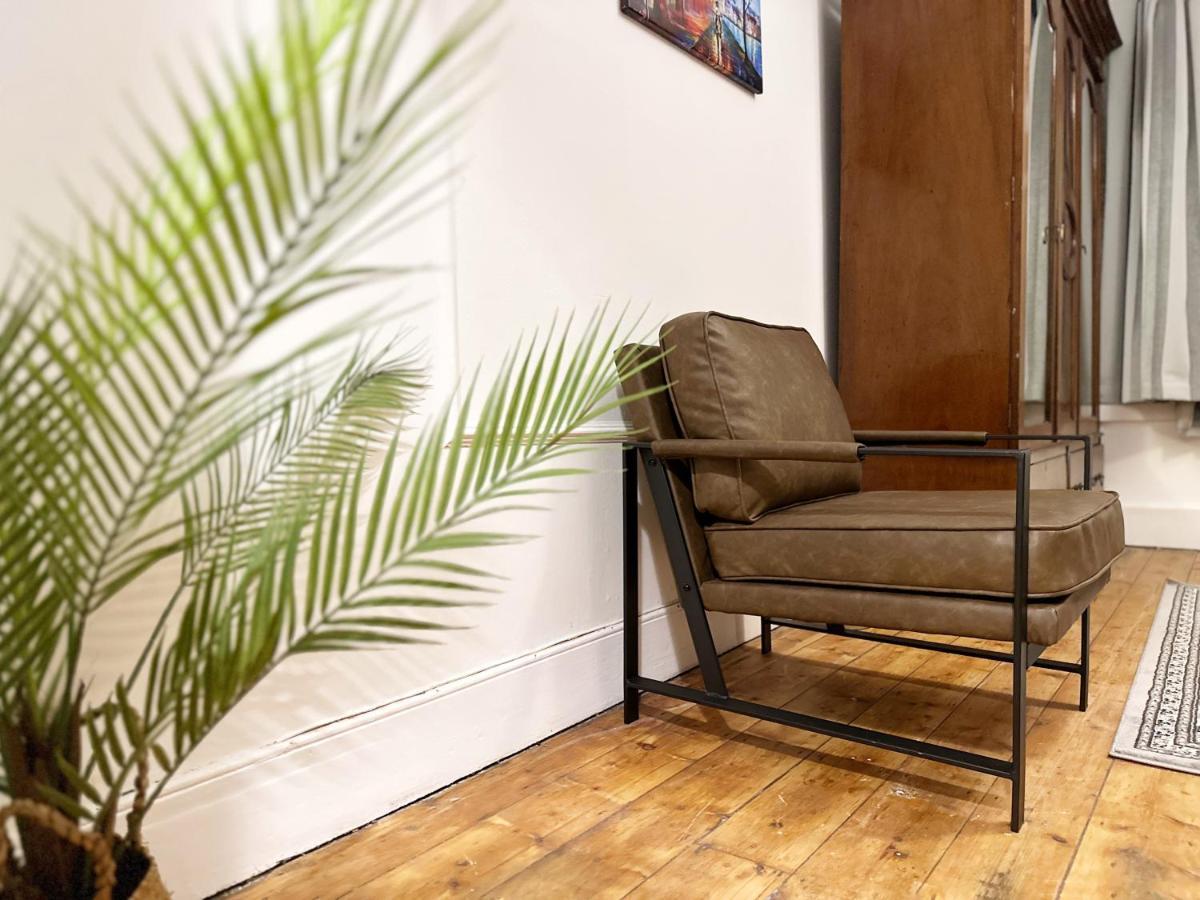 Hannah Place Near Finsbury Park - 4 Double Beds, Ideal For Families, Max 8 People Appartement Londen