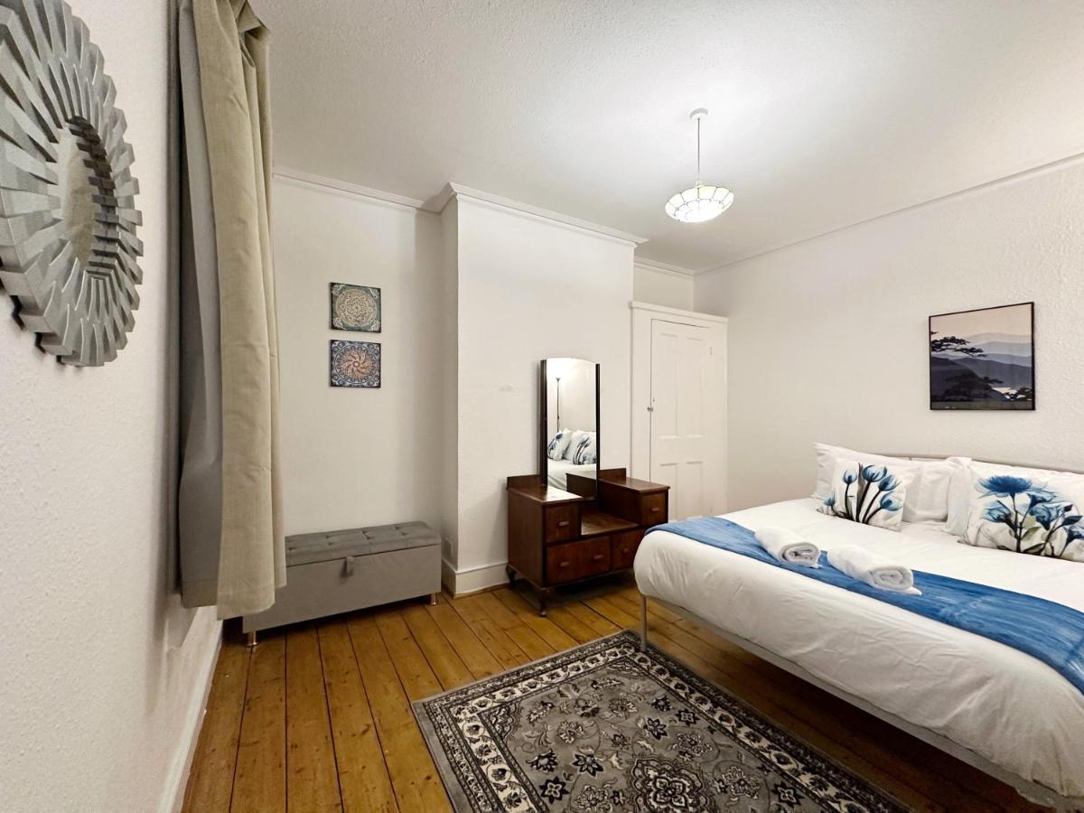 Hannah Place Near Finsbury Park - 4 Double Beds, Ideal For Families, Max 8 People Londen